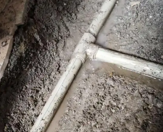 阿图什漏水维修电话